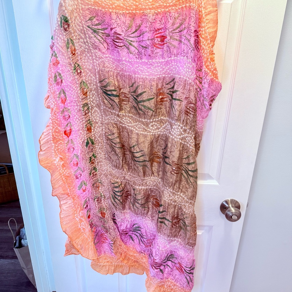 NWT Feathers Anthropologie By Tolani Multicolor Lightweight Silk Scarf